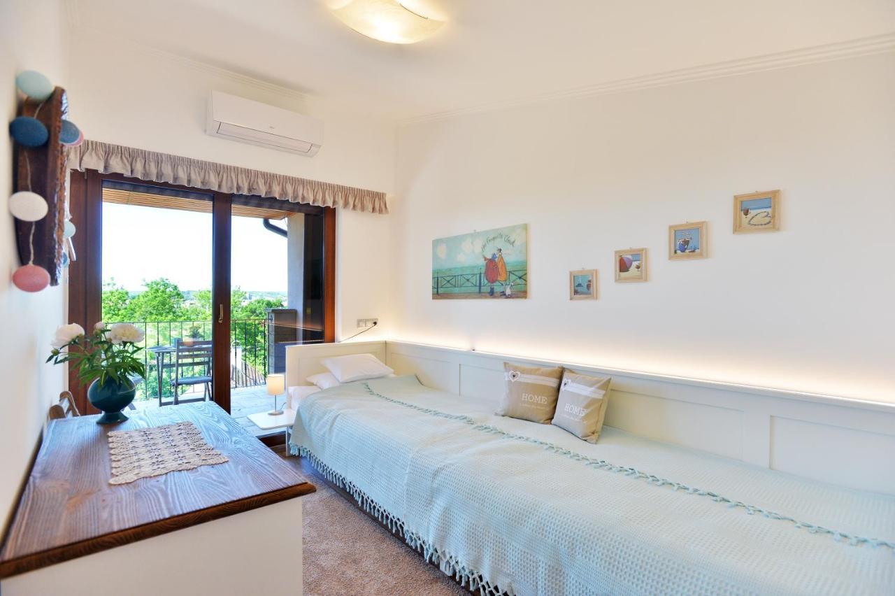 Egri Otthonom Vendeghaz Hotel Buitenkant foto