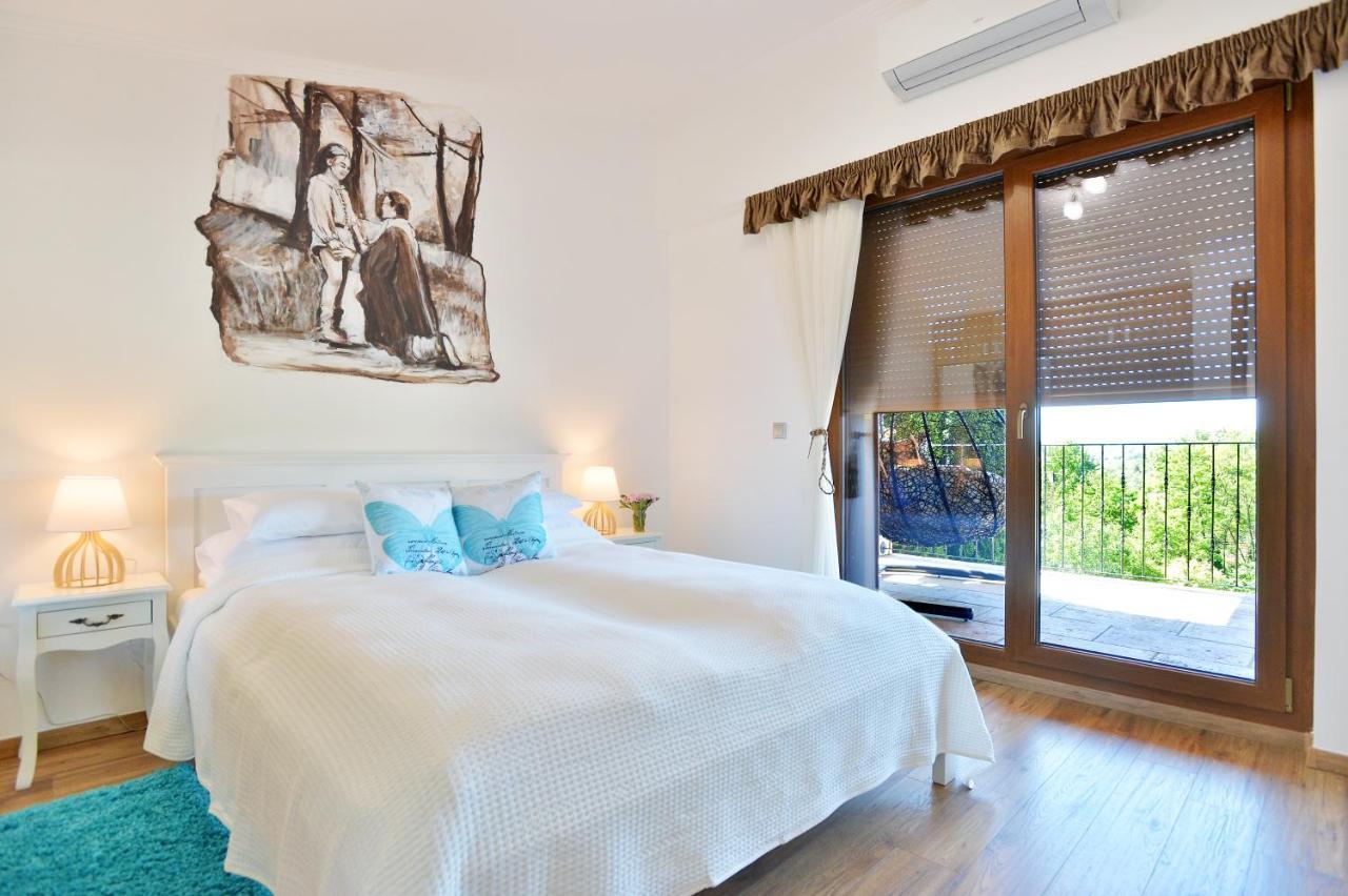 Egri Otthonom Vendeghaz Hotel Buitenkant foto